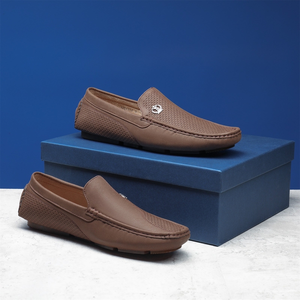 Men's Vegan Leather Slip-On Casual Loafers - BROWN - 6